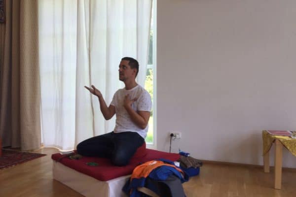 20170809_120547834_iOS