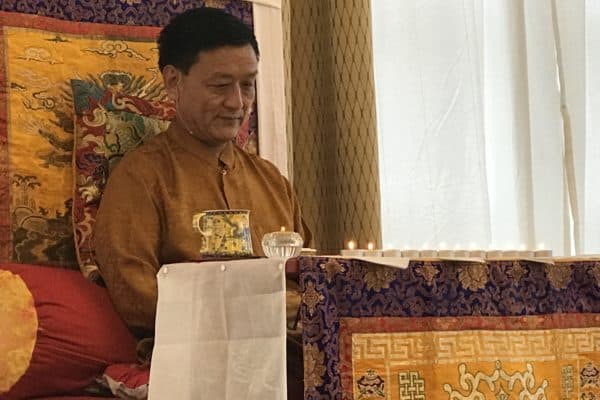 20170810_153154425_iOS