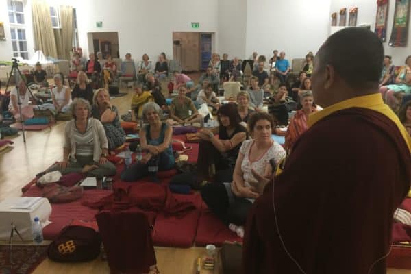 20160825_184357037_iOS